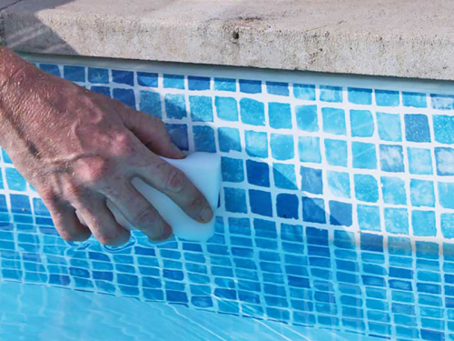 Qual è la causa dei problemi dell'acqua della tua piscina?